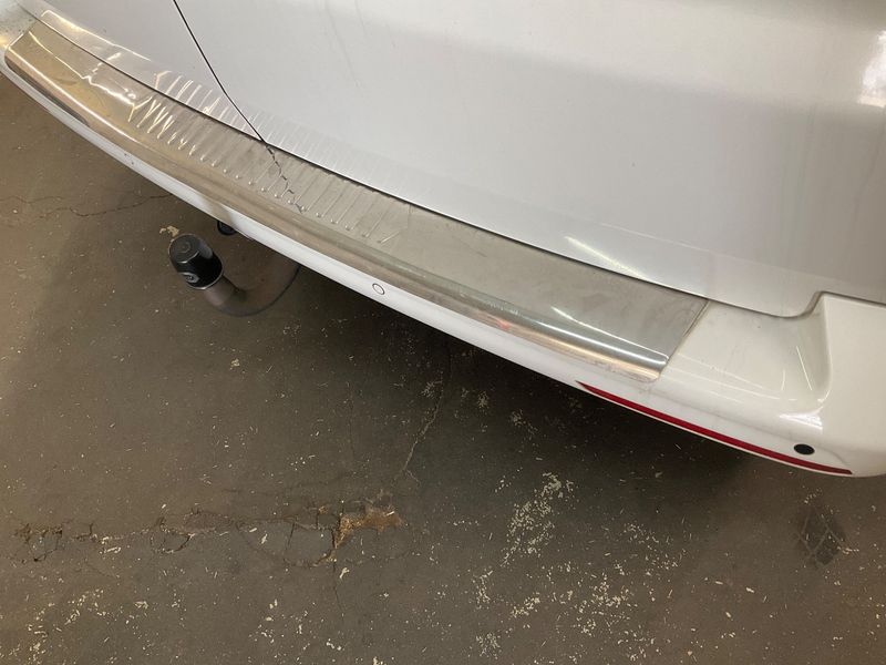 Volkswagen T5 Caravelle 2.0 TDI Comfortline 2012 – снимка 30