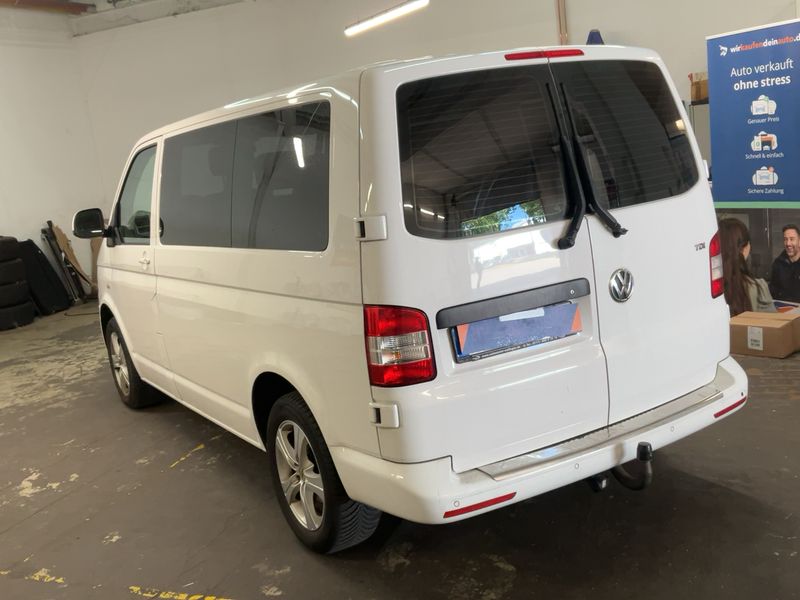 Volkswagen T5 Caravelle 2.0 TDI Comfortline — zdjęcie 3