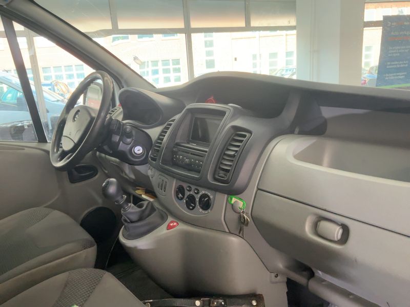 Opel Vivaro 2.0 CDTI Kasten L1H1 2,9t — zdjęcie 12