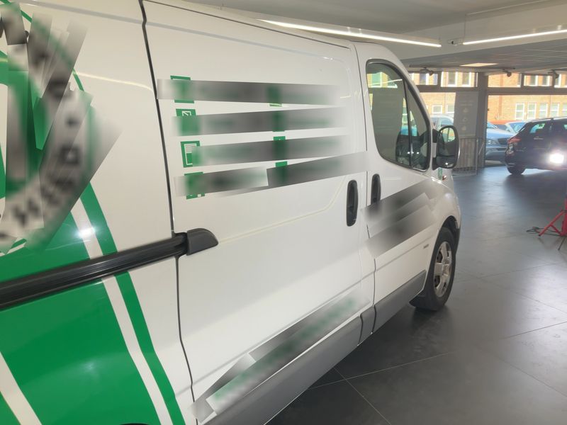 Opel Vivaro 2.0 CDTI Kasten L1H1 2,9t — zdjęcie 7