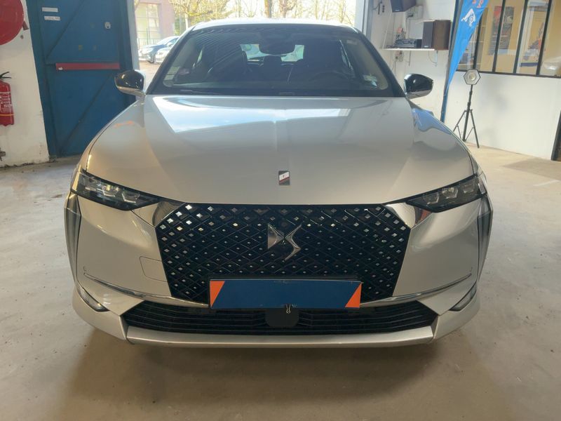DS Automobiles DS4 1.6 E-Tense Hybrid Rivoli — zdjęcie 9