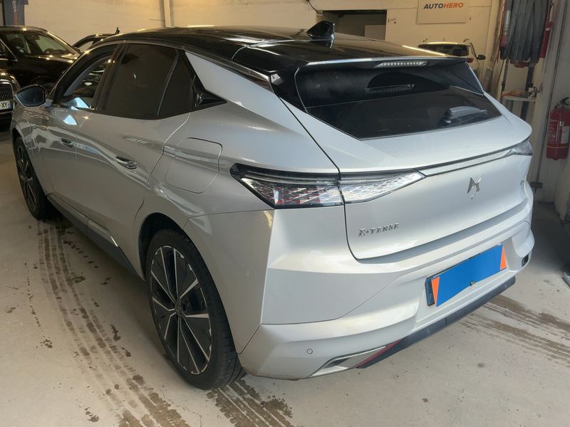 DS Automobiles DS4 1.6 E-Tense Hybrid Rivoli — zdjęcie 3