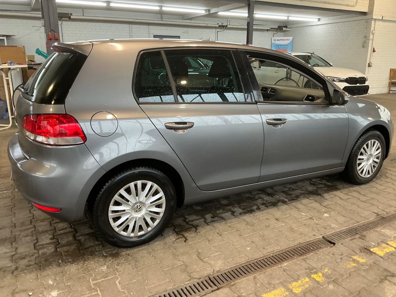 Volkswagen Golf VI 1.4 Comfortline — zdjęcie 2