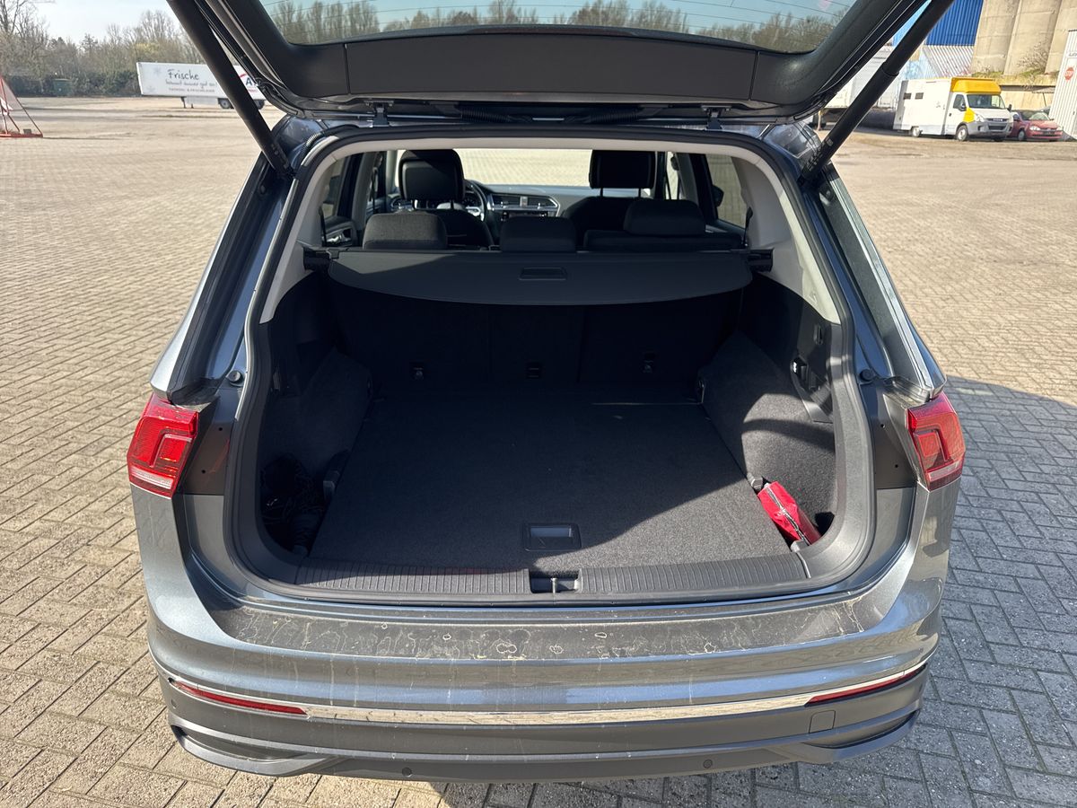 Volkswagen Tiguan 2022 — photo 10