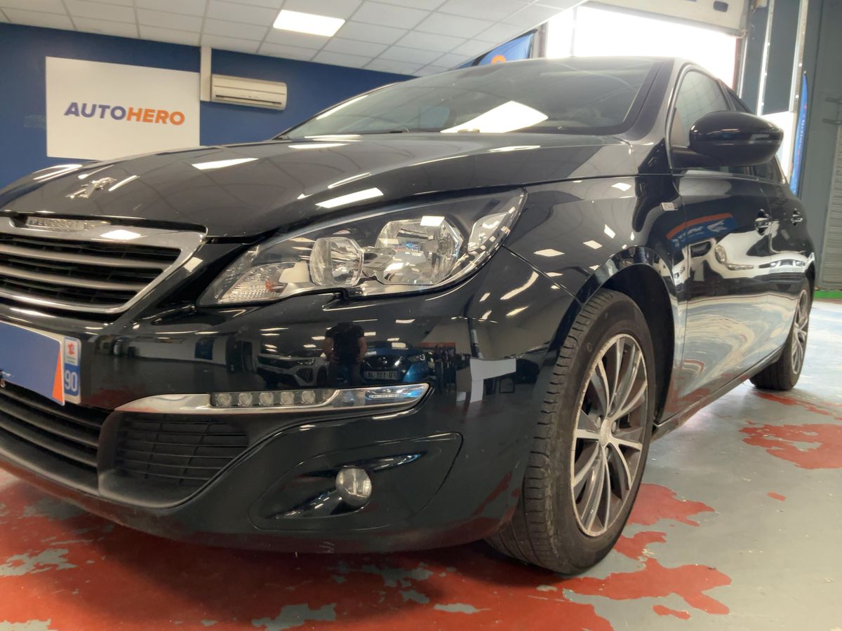Peugeot 308 1.2 e-THP Style