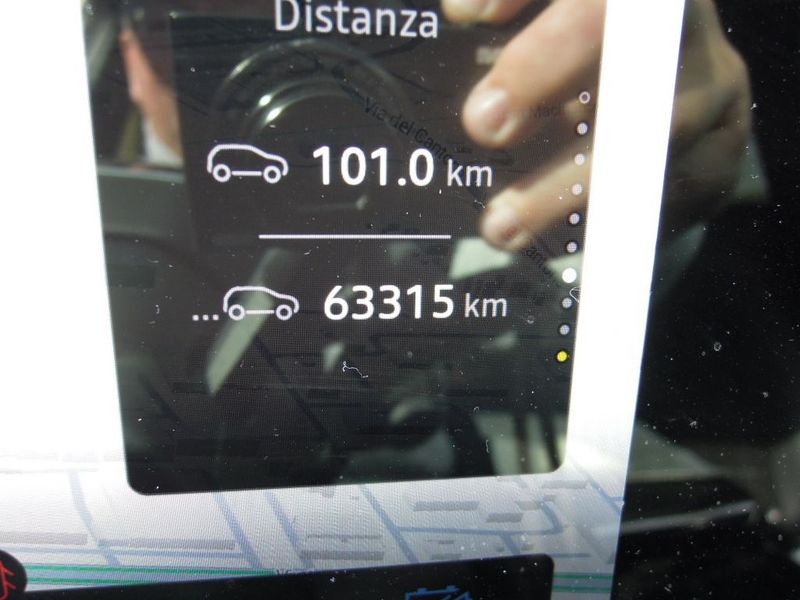 Renault Austral 1.2 Hybrid E-Tech Iconic — zdjęcie 12