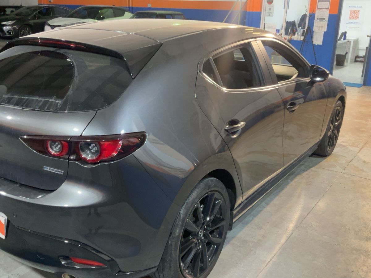 Mazda 3 2021 — photo 9