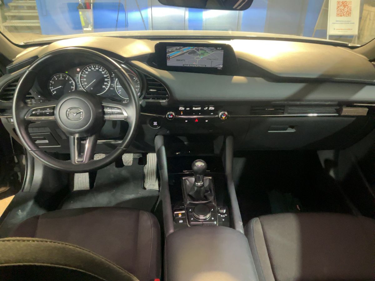Mazda 3 2021 — photo 18