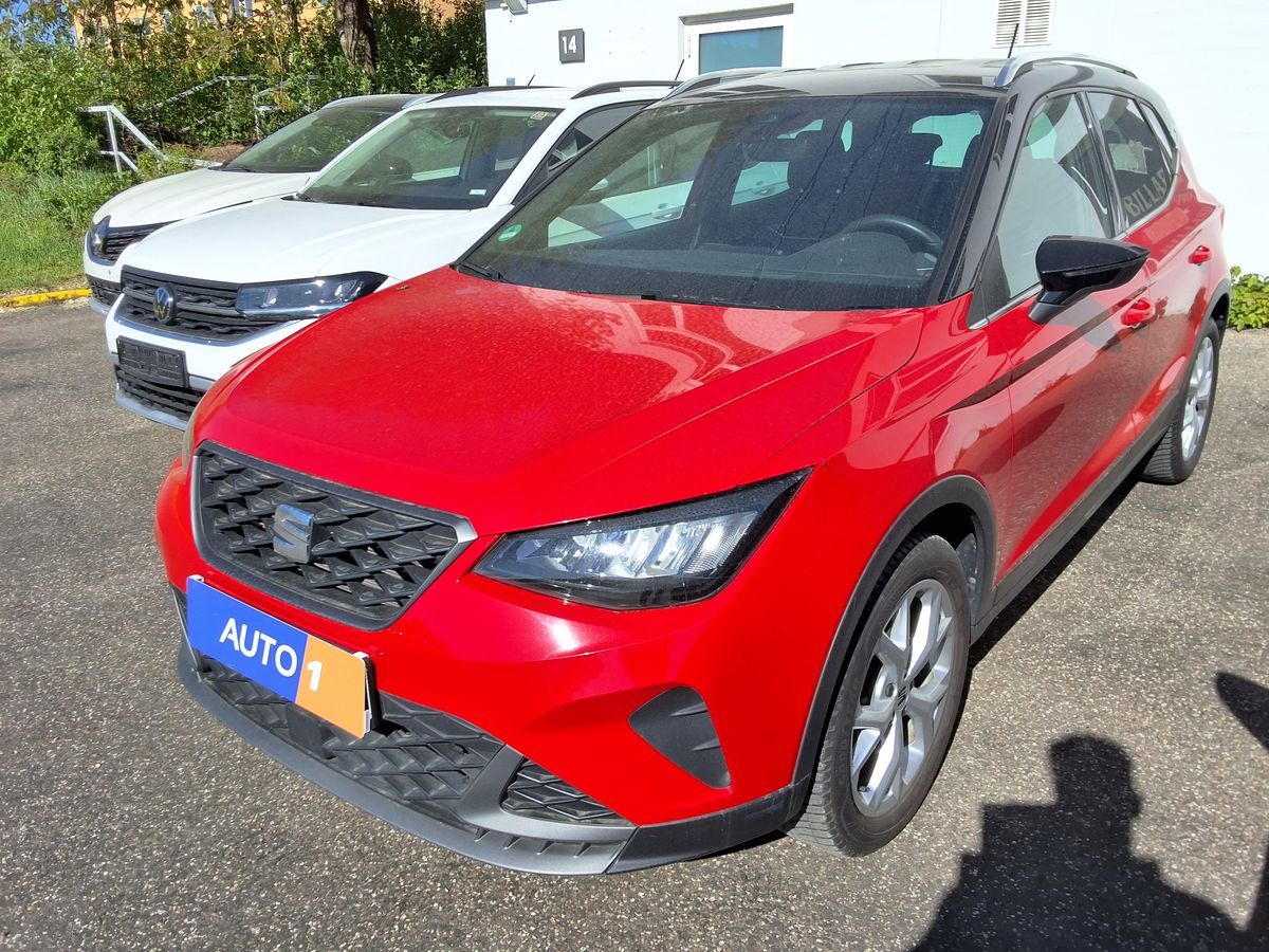Seat Arona 2024 — photo 1