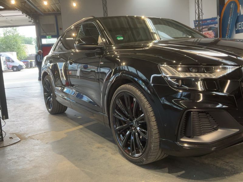Audi Q8 50 TDI Mild-Hybrid quattro — zdjęcie 8