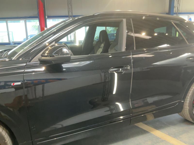 Audi Q8 50 TDI Mild-Hybrid quattro — zdjęcie 4