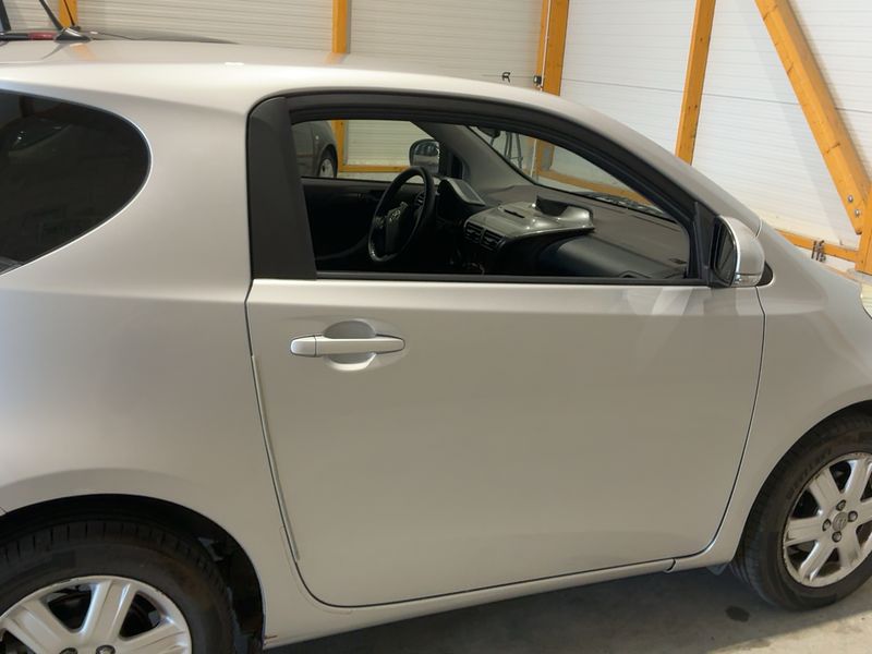 Toyota iQ 1.0 VVT-i IQ2 — zdjęcie 7