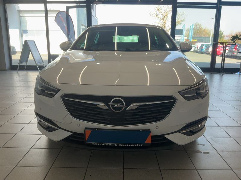 Opel Insignia Grand Sport 2.0 CDTI Business Innovation — zdjęcie 9