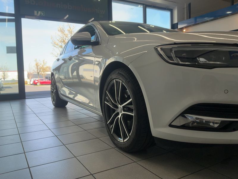 Opel Insignia Grand Sport 2.0 CDTI Business Innovation — zdjęcie 8