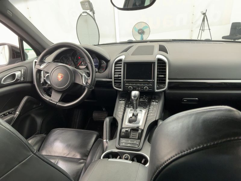 Porsche Cayenne Diesel — zdjęcie 12