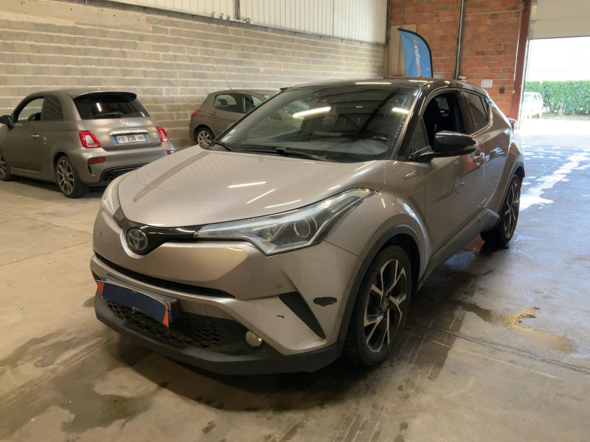 Toyota C-HR d'occasion