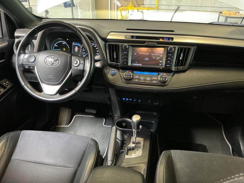 Toyota RAV 4 2.5 Hybrid Comfort 2016 – снимка 17