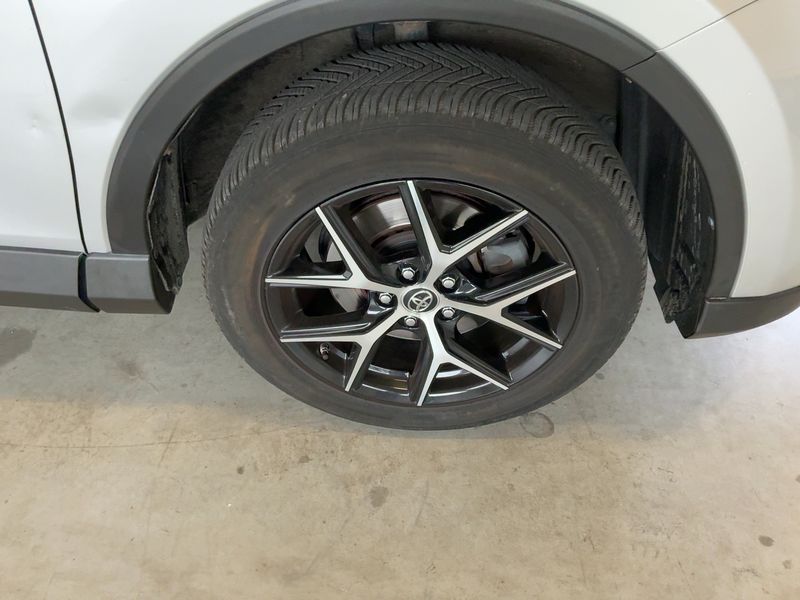 Toyota RAV 4 2.5 Hybrid Comfort 2016 – снимка 11