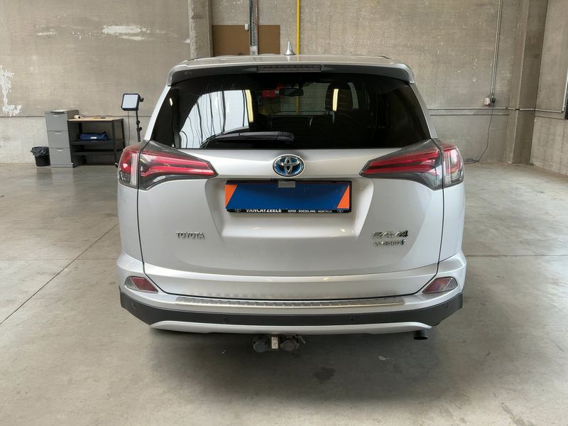 Toyota RAV 4 2.5 Hybrid Comfort 2016 – снимка 7