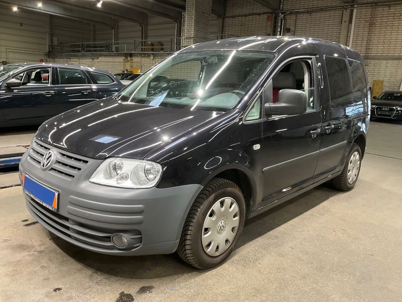 Volkswagen Caddy 1.9 TDI Life — zdjęcie 1
