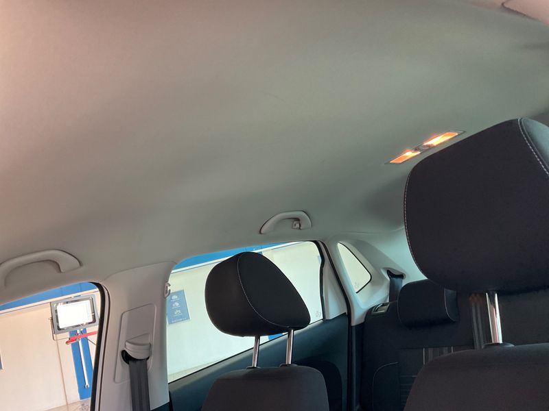 Volkswagen Polo 1.0 Lounge BlueMotion Tech 2016 – снимка 30
