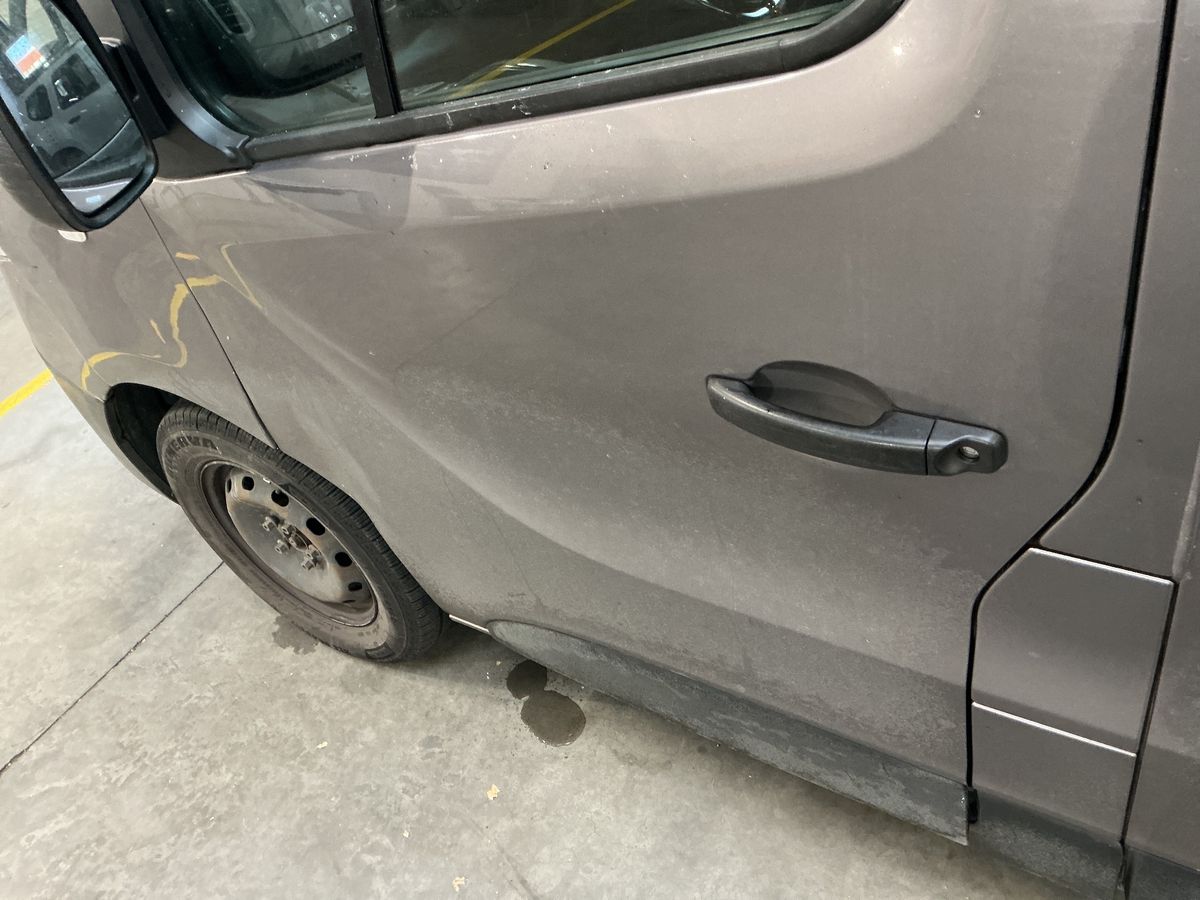Renault Trafic 2020 — photo 30