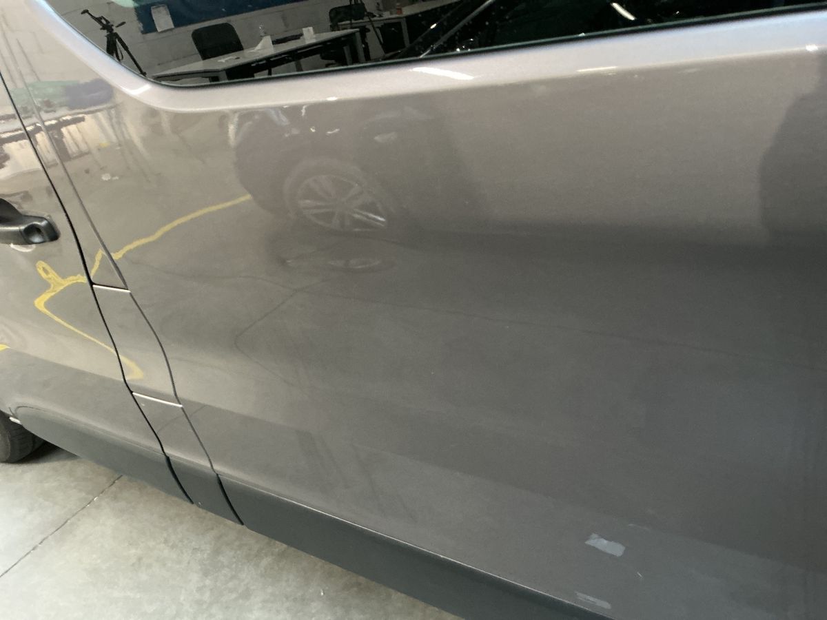 Renault Trafic 2020 — photo 32
