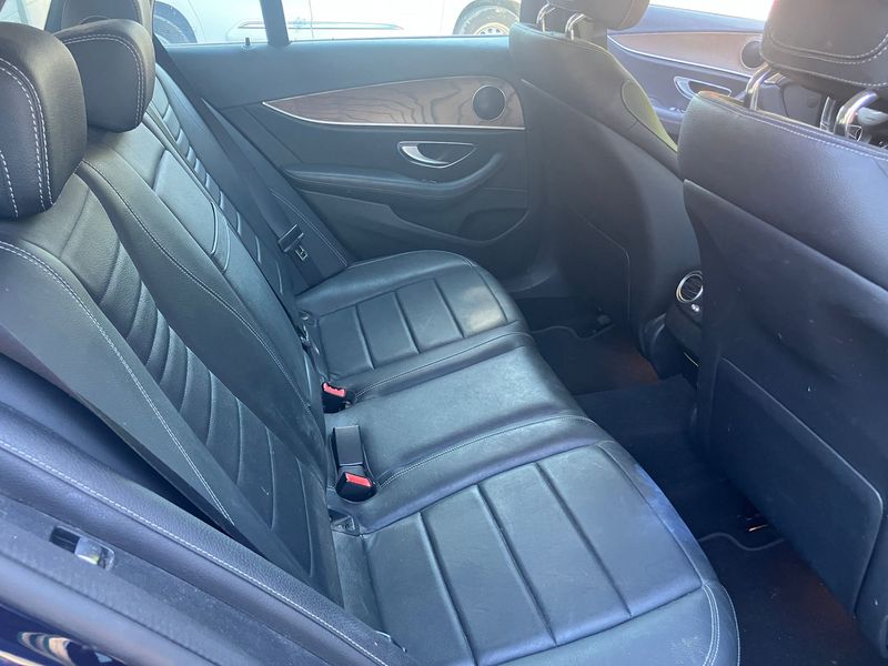 Mercedes-Benz E-Klasse E 200 T 4Matic Exclusive — zdjęcie 14
