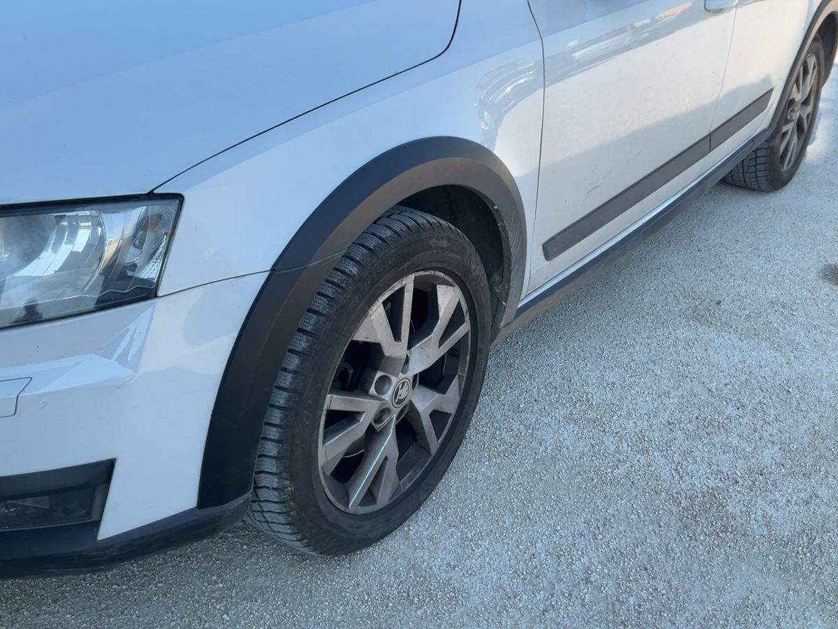 Skoda Octavia 2.0 TDI Scout 4x4
