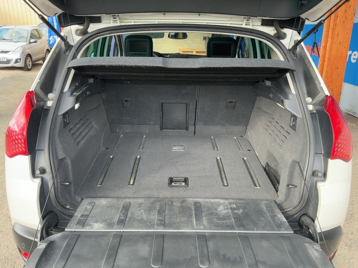 Peugeot 3008 2012 — photo 16