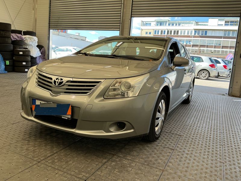 Toyota Avensis 1.6