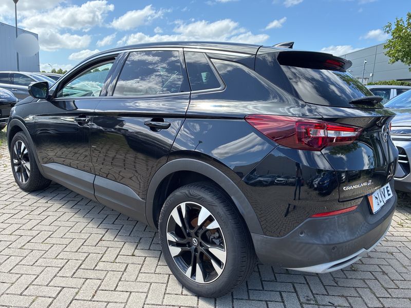 Opel Grandland X 1.2 Turbo Elite — zdjęcie 3