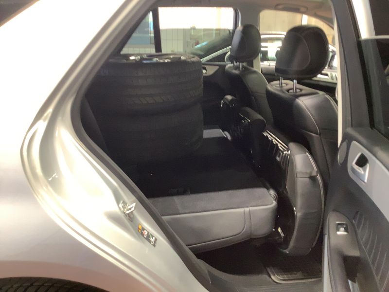 Mercedes-Benz GLE-Klasse GLE 350 d 4Matic AMG Line — zdjęcie 14