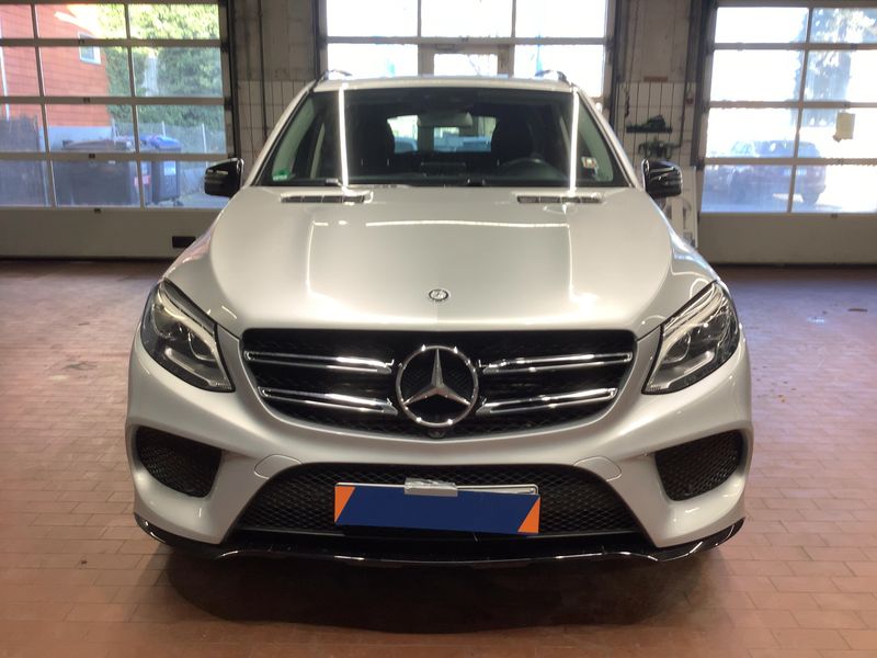 Mercedes-Benz GLE-Klasse GLE 350 d 4Matic AMG Line — zdjęcie 9