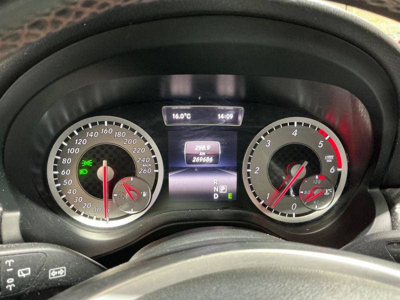 Mercedes-Benz A-Klasse A 200 CDI AMG Sport — zdjęcie 13