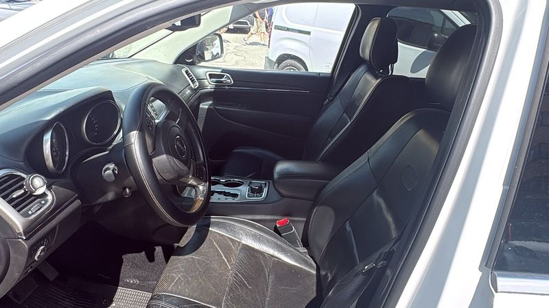 Jeep Grand Cherokee 3.0 CRD Overland — zdjęcie 10