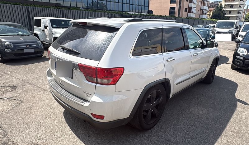 Jeep Grand Cherokee 3.0 CRD Overland — zdjęcie 5