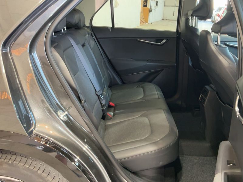 Kia Niro 1.6 Hybrid Premium — zdjęcie 14