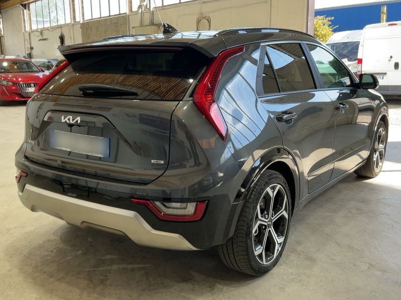 Kia Niro 1.6 Hybrid Premium — zdjęcie 6