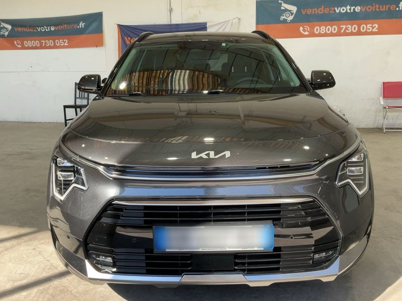 Kia Niro 1.6 Hybrid Premium — zdjęcie 9