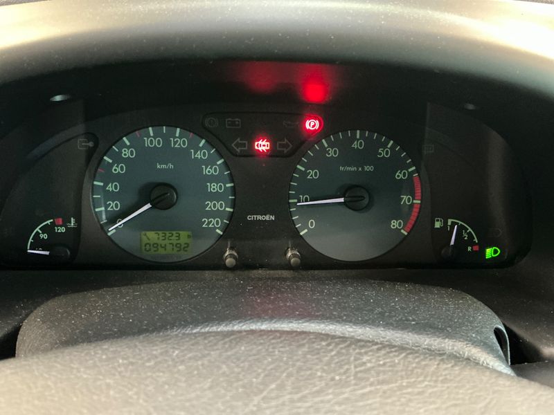 Citroen Xsara 1.6 Exclusive — zdjęcie 4