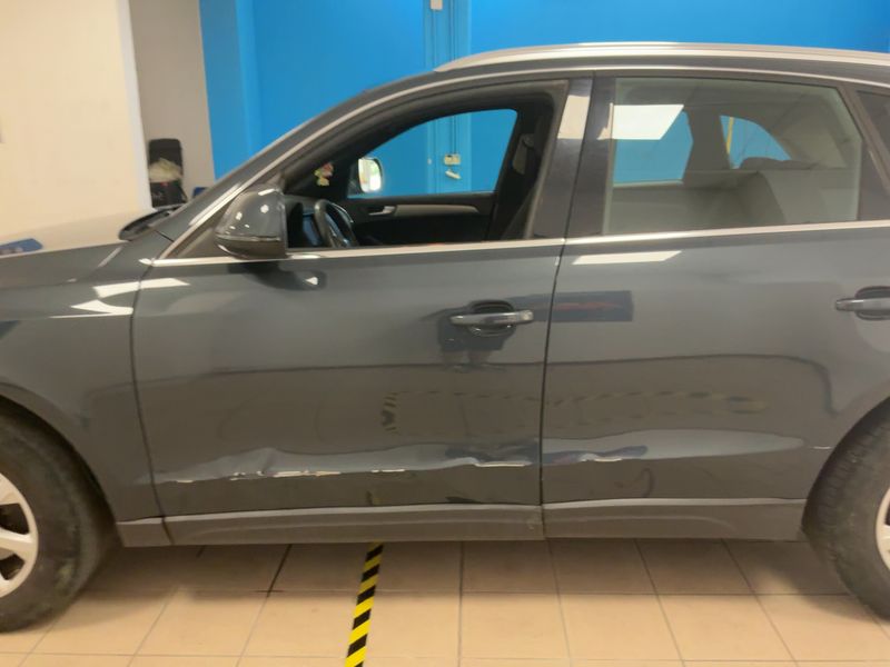 Audi Q5 2.0 TDI quattro 2009 – снимка 4