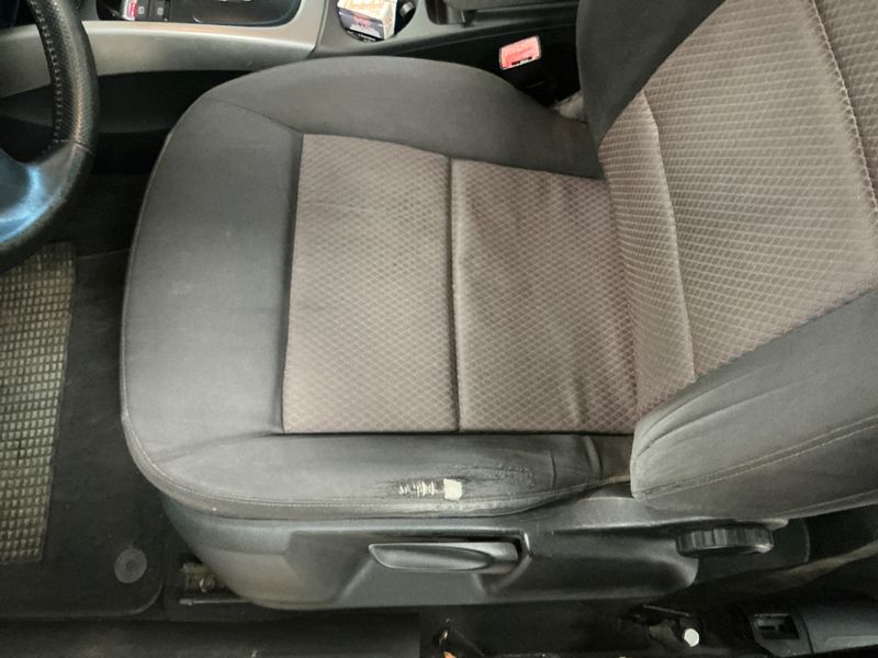 Audi Q5 2.0 TDI quattro 2009 – снимка 28