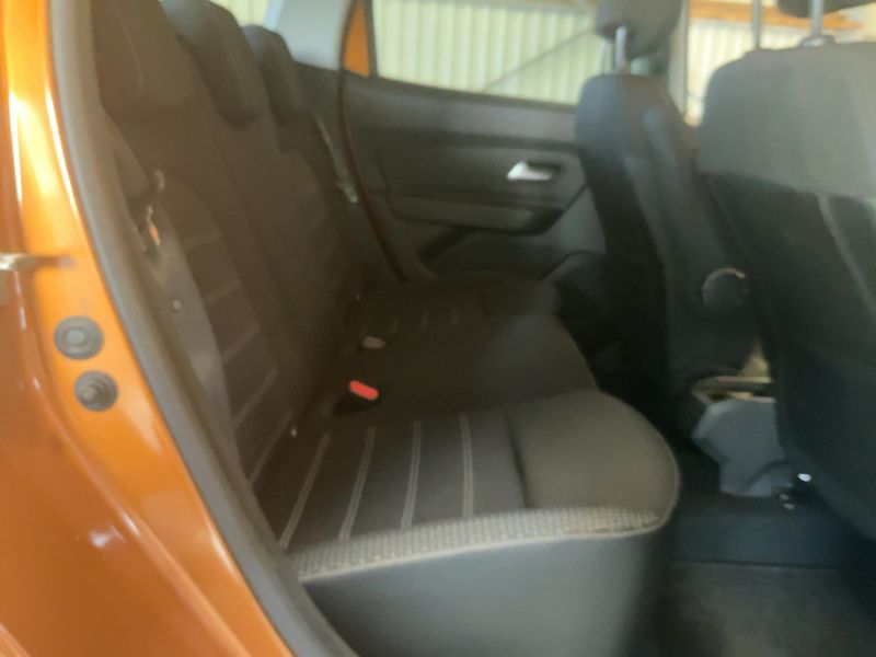 Dacia Duster 1.5 dCi Prestige — zdjęcie 14