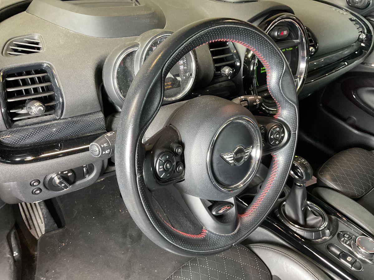 MINI Clubman 2015 — photo 42