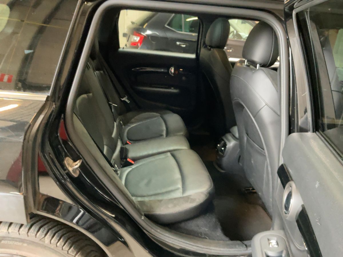 MINI Clubman 2015 — photo 20