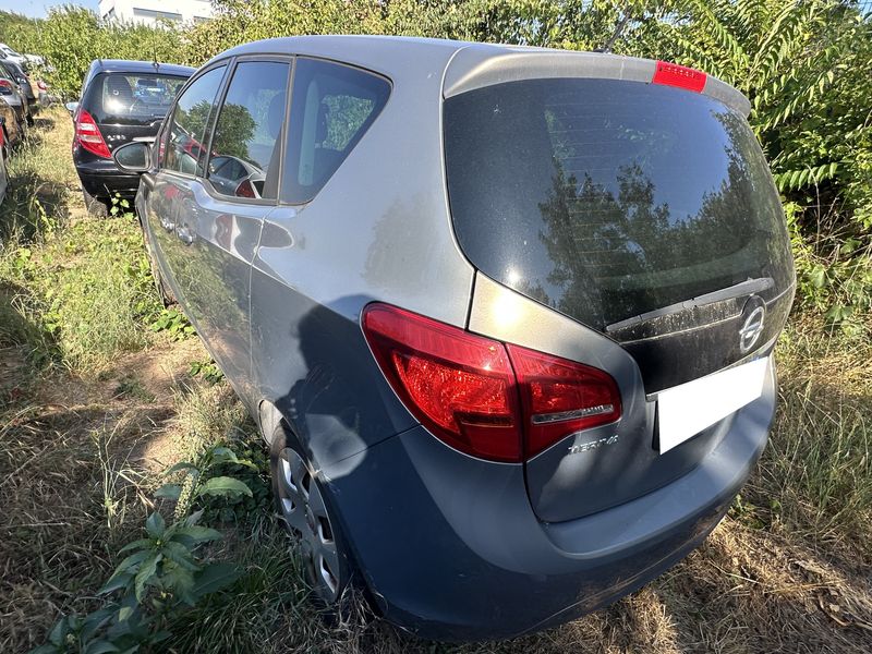 Opel Meriva 1.4 Elective — zdjęcie 3