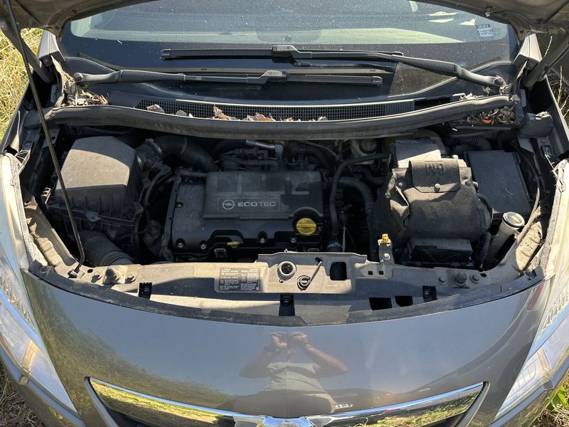 Opel Meriva 1.4 Elective — zdjęcie 8