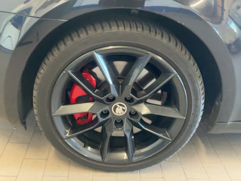 Skoda Octavia 2.0 TDI RS 2015 – снимка 3