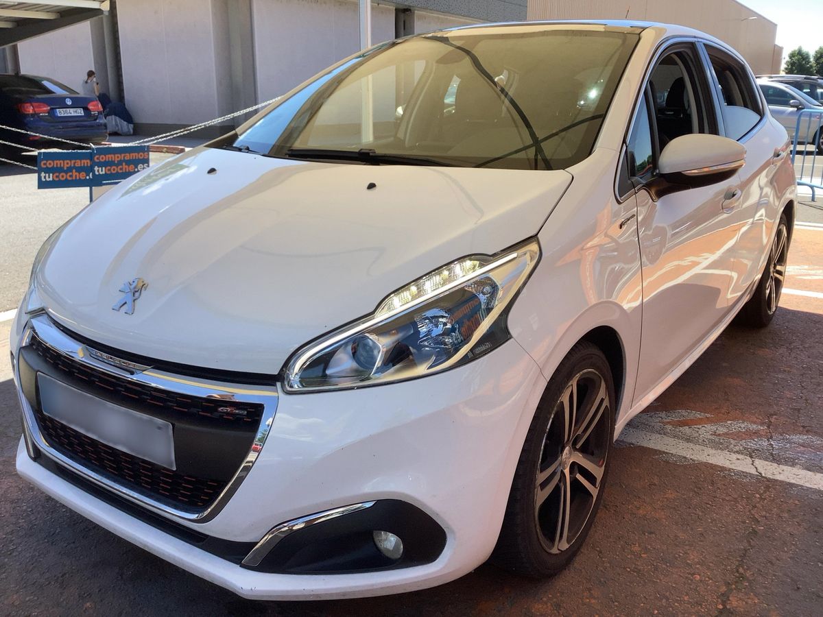Peugeot 208 2016
